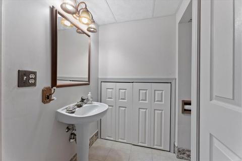 57 Tamarack, Springfield, MA 01129 photo 19