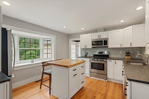 104 Main St, Acton, MA 01720 photo 3