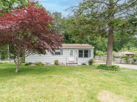 117 Louis Rd, Springfield, MA 01118 photo 1
