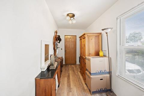 1 Lyon Pl, Worcester, MA 01604 photo 9