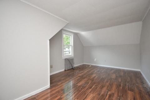 258 Shawmut St, Springfield, MA 01108 photo 33
