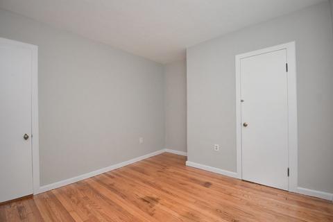 258 Shawmut St, Springfield, MA 01108 photo 15