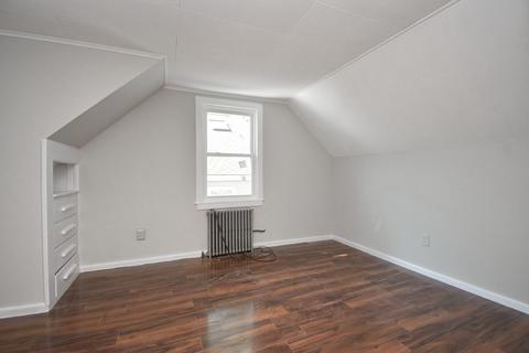 258 Shawmut St, Springfield, MA 01108 photo 34