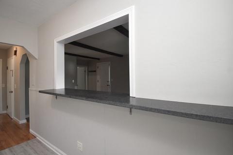 258 Shawmut St, Springfield, MA 01108 photo 11