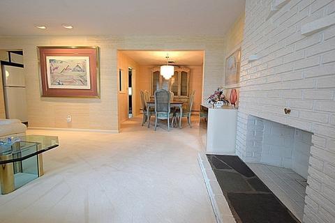 12 Smith Rd, Randolph, MA 02368 photo 3