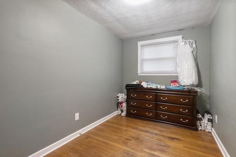 148 Regal St, Springfield, MA 01118 photo 13