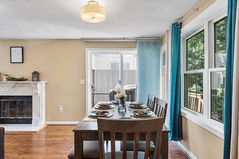 18 Sophia Dr, Worcester, MA 01607 photo 9