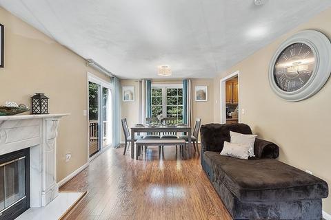 18 Sophia Dr, Worcester, MA 01607 photo 5