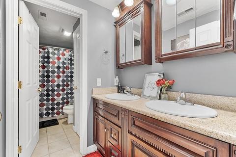 18 Sophia Dr, Worcester, MA 01607 photo 20