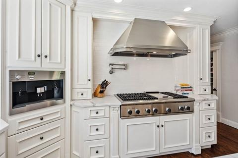 241 Leavitt St, Hingham, MA 02043 photo 11