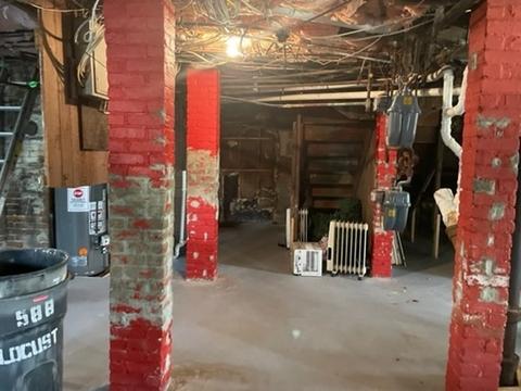 588-590 Locust St, Fall River, MA 02720 photo 3