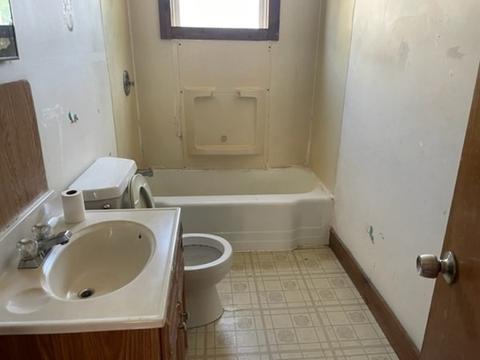 74 Harrison St, Fall River, MA 02723 photo 10