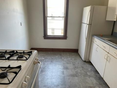 74 Harrison St, Fall River, MA 02723 photo 6