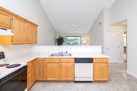 104 Johnson Rd #604, Chicopee, MA 01022 photo 4
