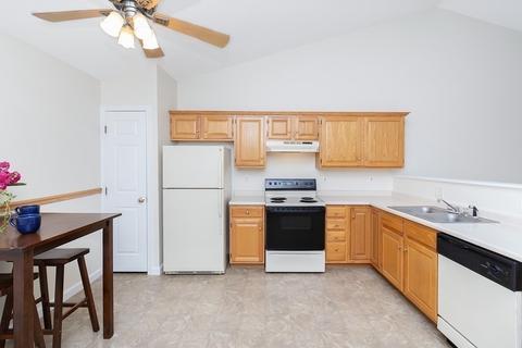 104 Johnson Rd #604, Chicopee, MA 01022 photo 5