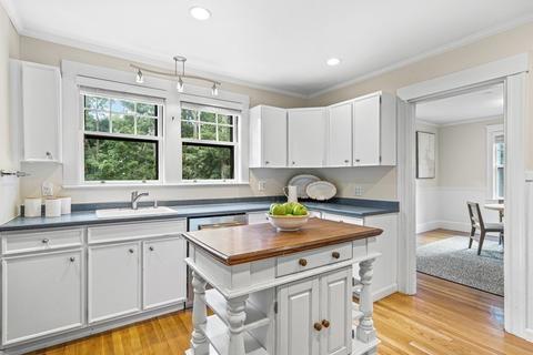 175 Walnut St, Wellesley, MA 02481 photo 13
