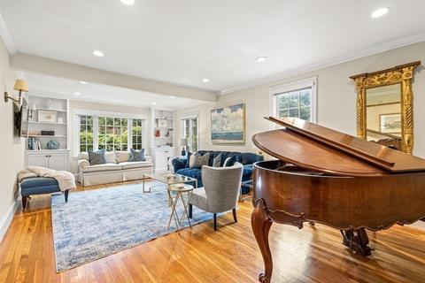 175 Walnut St, Wellesley, MA 02481 photo 5