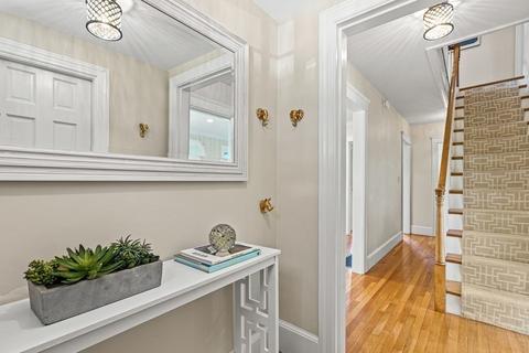 175 Walnut St, Wellesley, MA 02481 photo 2