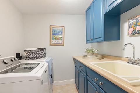 237 Forest St, Reading, MA 01867 photo 30