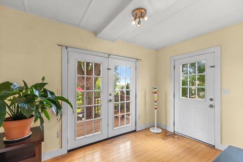 65 Perkins St, Gloucester, MA 01930 photo 4