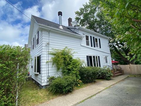 65 Perkins St, Gloucester, MA 01930 photo 1