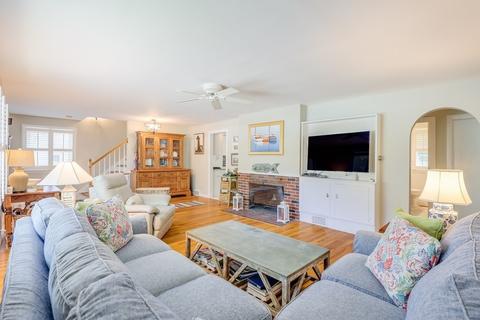 3 Elliot Rd, Mashpee, MA 02649 photo 3