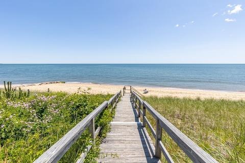 3 Elliot Rd, Mashpee, MA 02649 photo 1