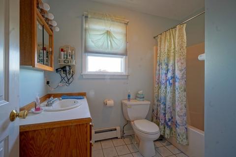 103 Tucker St, Fall River, MA 02724 photo 16