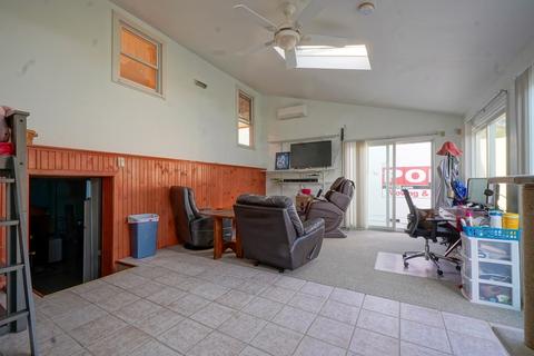 103 Tucker St, Fall River, MA 02724 photo 18
