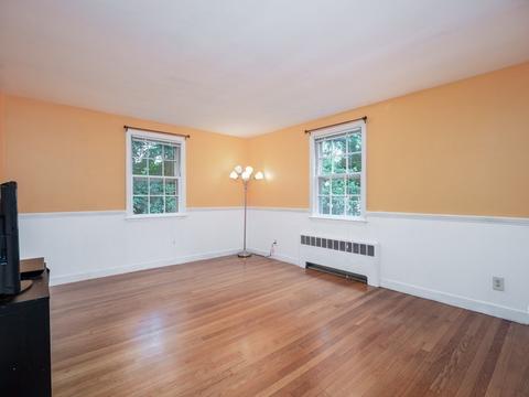 27 Lee St, Reading, MA 01867 photo 12