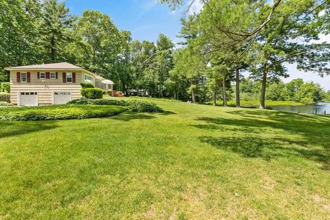 602 Elm St E, Raynham, MA 02767 photo 31