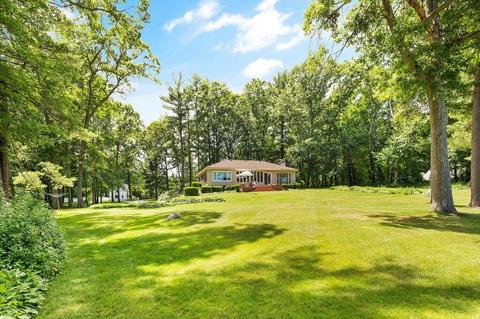 602 Elm St E, Raynham, MA 02767 photo 28