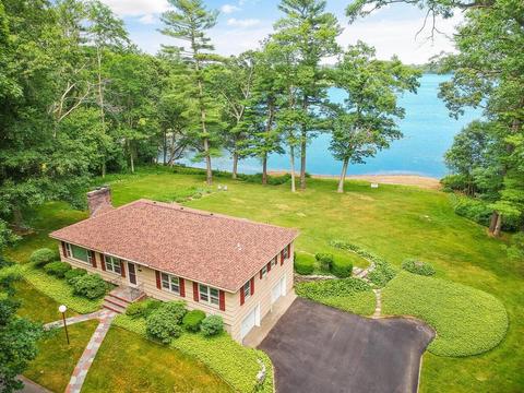 602 Elm St E, Raynham, MA 02767 photo 39