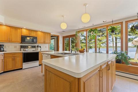 602 Elm St E, Raynham, MA 02767 photo 18