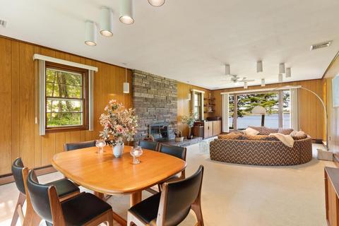 602 Elm St E, Raynham, MA 02767 photo 13