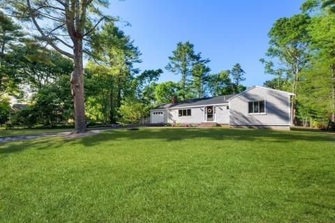 99 Bernard Cir, Barnstable, MA 02632 photo 1