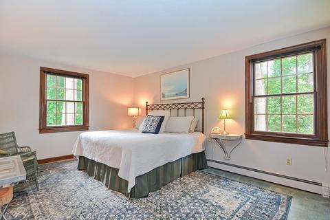 26 Parkvale Rd, Needham, MA 02492 photo 18