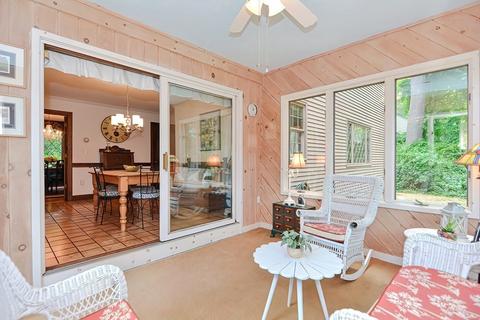 26 Parkvale Rd, Needham, MA 02492 photo 14
