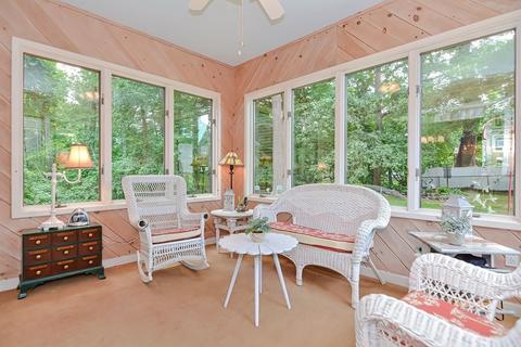 26 Parkvale Rd, Needham, MA 02492 photo 13