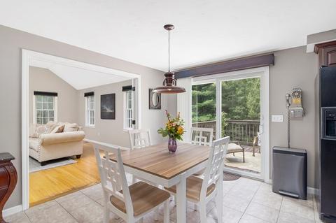 29 King Philip Path, Mendon, MA 01756 photo 10