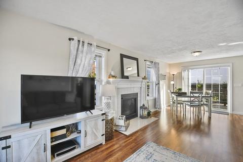 1 Bittersweet Blvd, Worcester, MA 01607 photo 3