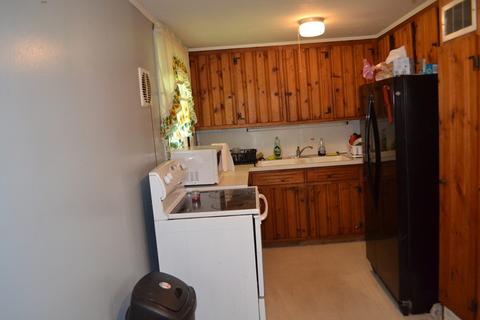 736 Bradley Rd, Springfield, MA 01109 photo 7