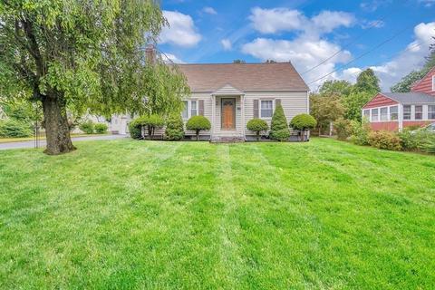 12 Jean Dr, Springfield, MA 01104 photo 2