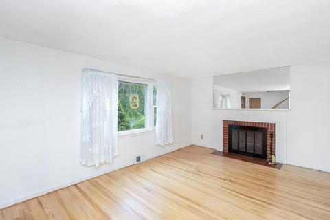 12 Jean Dr, Springfield, MA 01104 photo 11