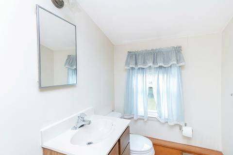 12 Jean Dr, Springfield, MA 01104 photo 28