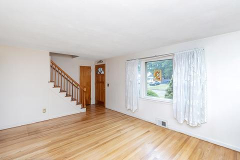 12 Jean Dr, Springfield, MA 01104 photo 15