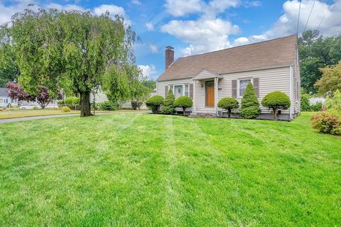 12 Jean Dr, Springfield, MA 01104 photo 3