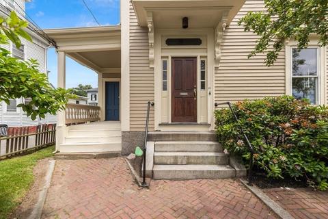 18 Dale Ave, Gloucester, MA 01930 photo 4