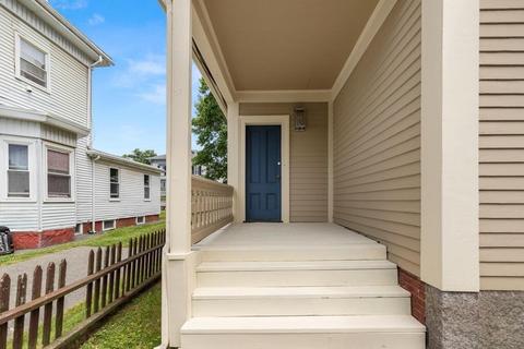 18 Dale Ave, Gloucester, MA 01930 photo 3