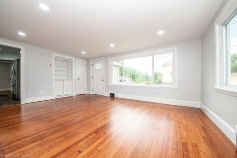 21 Bardsley St, Acushnet, MA 02743 photo 14